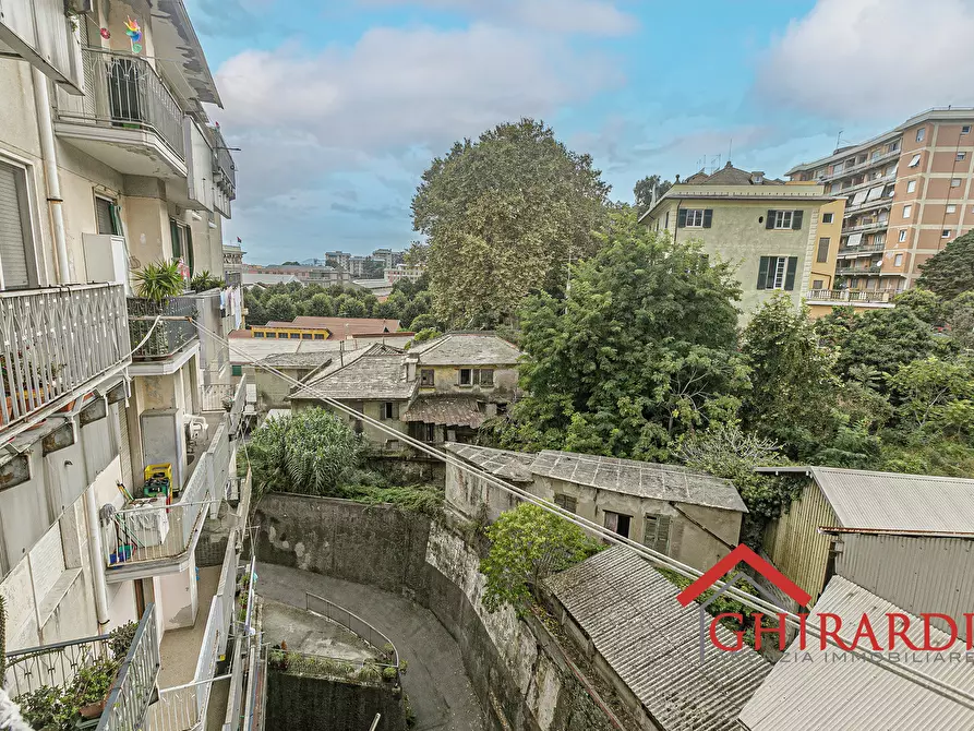 Immagine 36 di Quadrilocale in vendita  in Via Luigi Galvani 24 a Genova