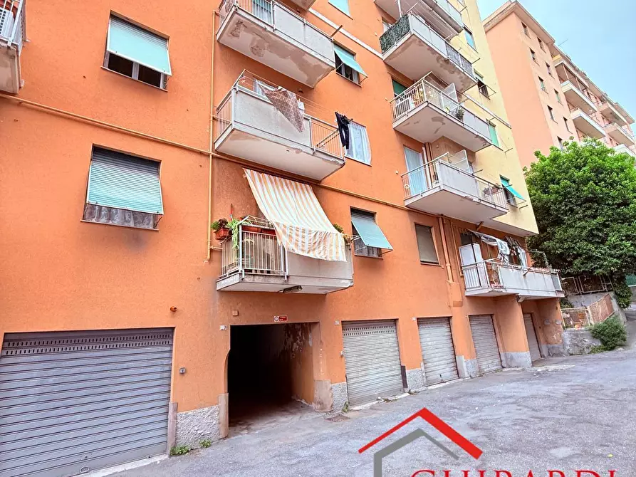 Immagine 10 di Garage in vendita  in VIA DOMENICO OLIVA 27 i a Genova