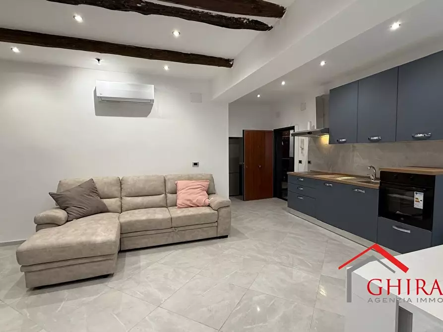 Immagine 5 di Bilocale in vendita  in VIA PAGLIA 20 a Genova