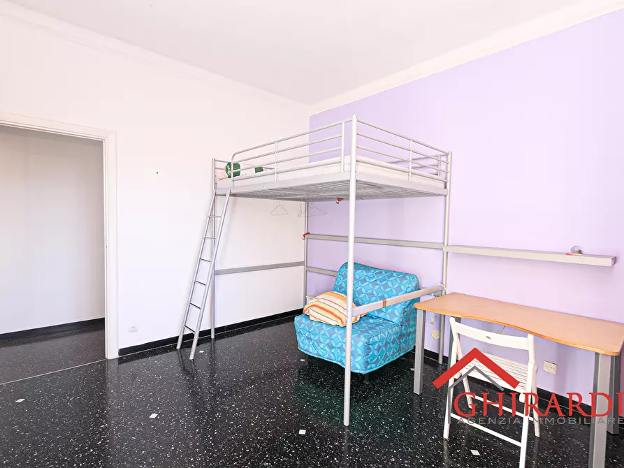 Immagine 21 di Quadrilocale in vendita  in VIA ANTICA ROMANA DI PEGLI 13 a Genova