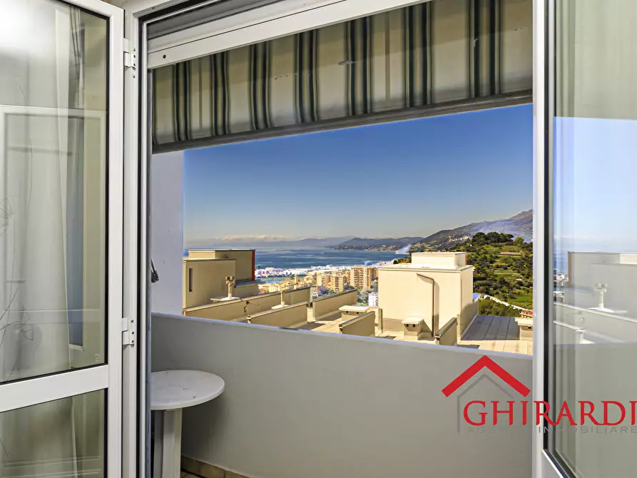 Immagine 7 di Bilocale in vendita  in VIA CESARE PAVESE 4B a Genova