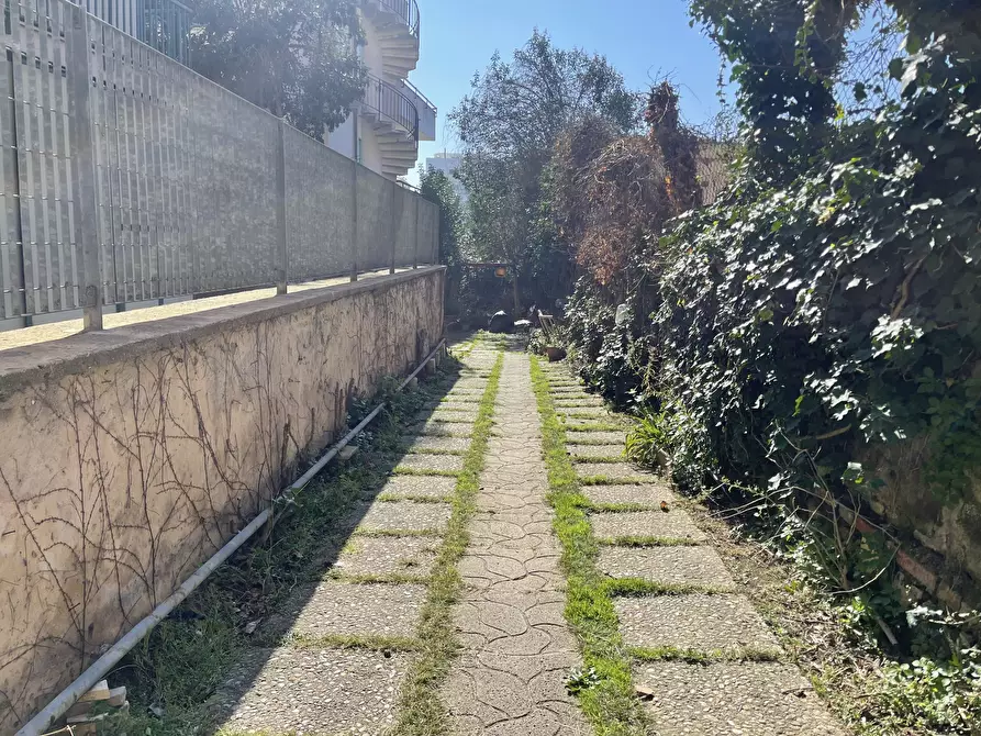 Immagine 36 di Monolocale in vendita  in VIA LOMBARDIA 86 a Nettuno