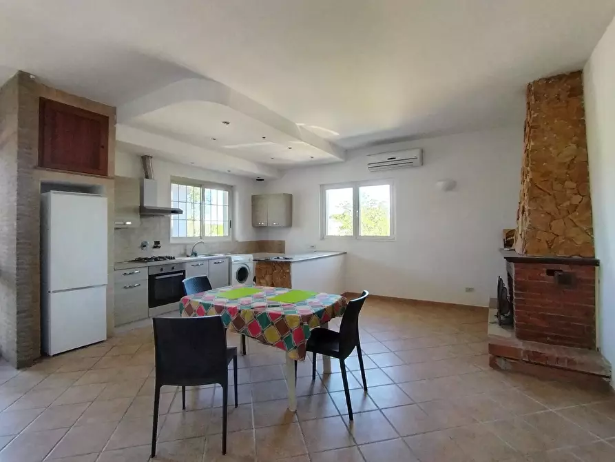 Immagine 3 di Casa bifamiliare in vendita  in Via Mentana 9 a Nettuno