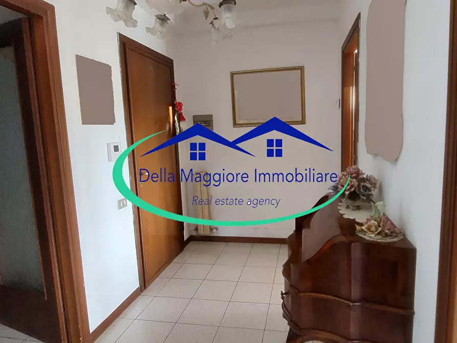 Immagine 16 di Appartamento in vendita  in Via Emilio Zola a Livorno