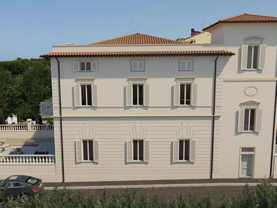 Immagine 3 di Casa indipendente in vendita  in via franchini a Livorno