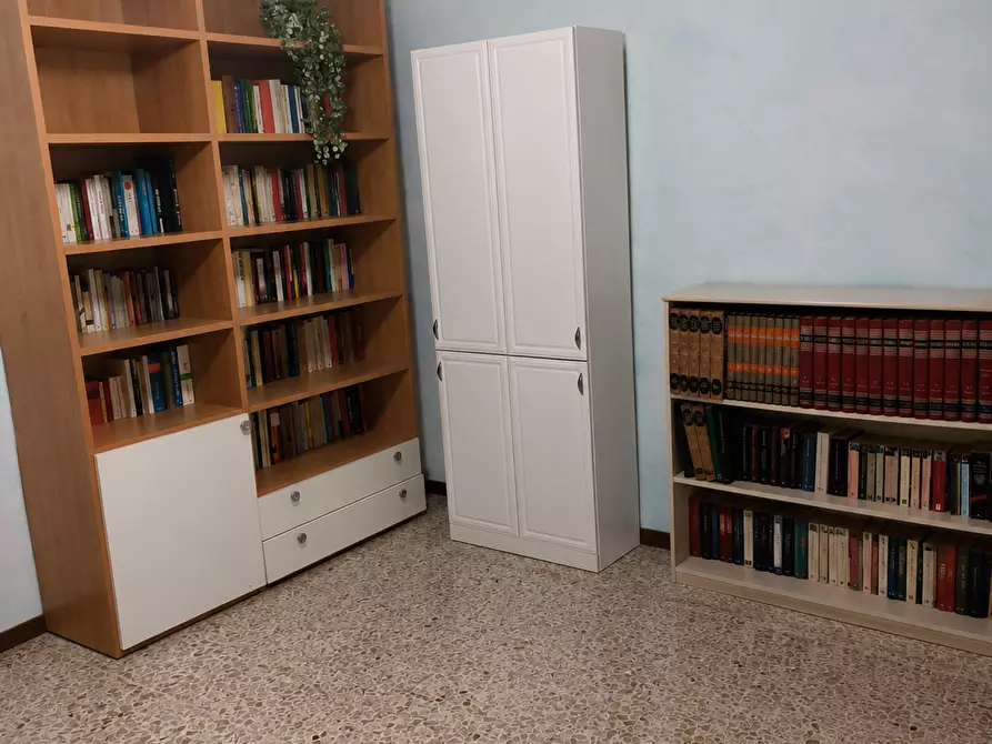 Immagine 6 di Trilocale in vendita  a Parma