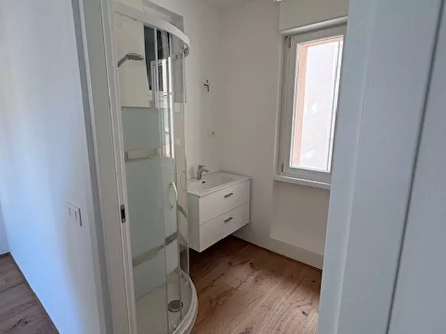 Immagine 15 di Trilocale in affitto  in Via Malta a Trento