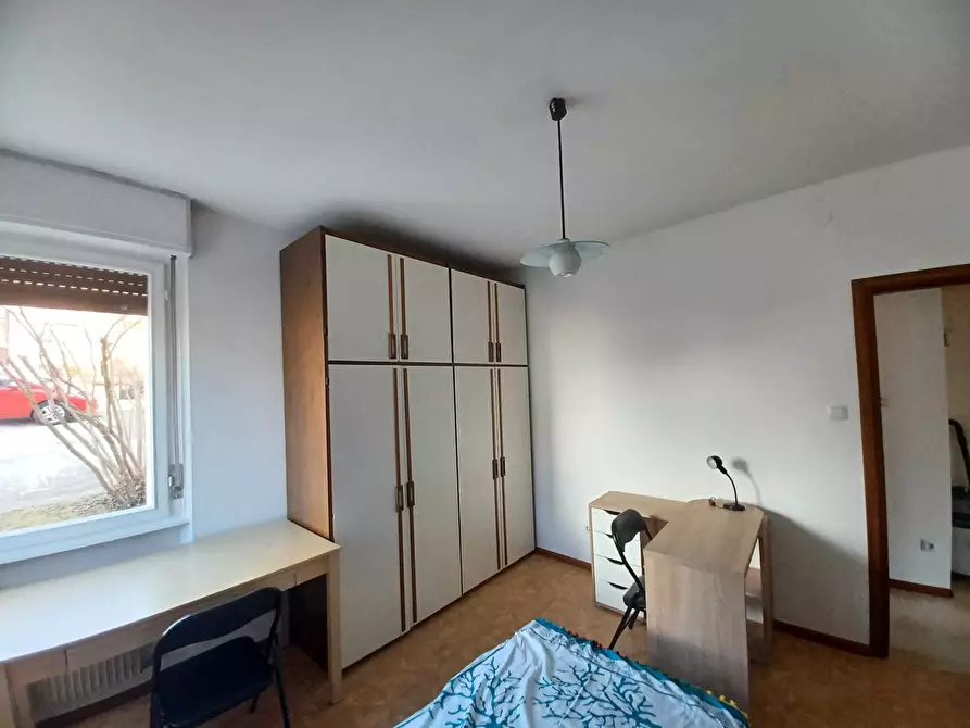 Immagine 18 di Quadrilocale in affitto  a Trento