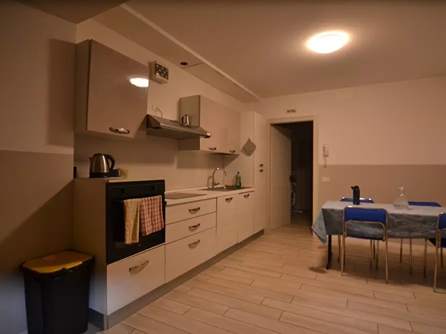 Immagine 1 di Pentalocale in vendita  in Vicolo Galasso a Trento