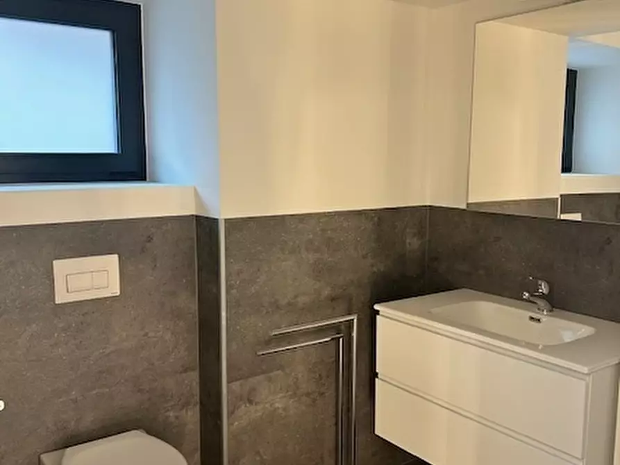 Immagine 10 di Stanza singola in affitto  in Via Roggiagrande 14/1 a Trento