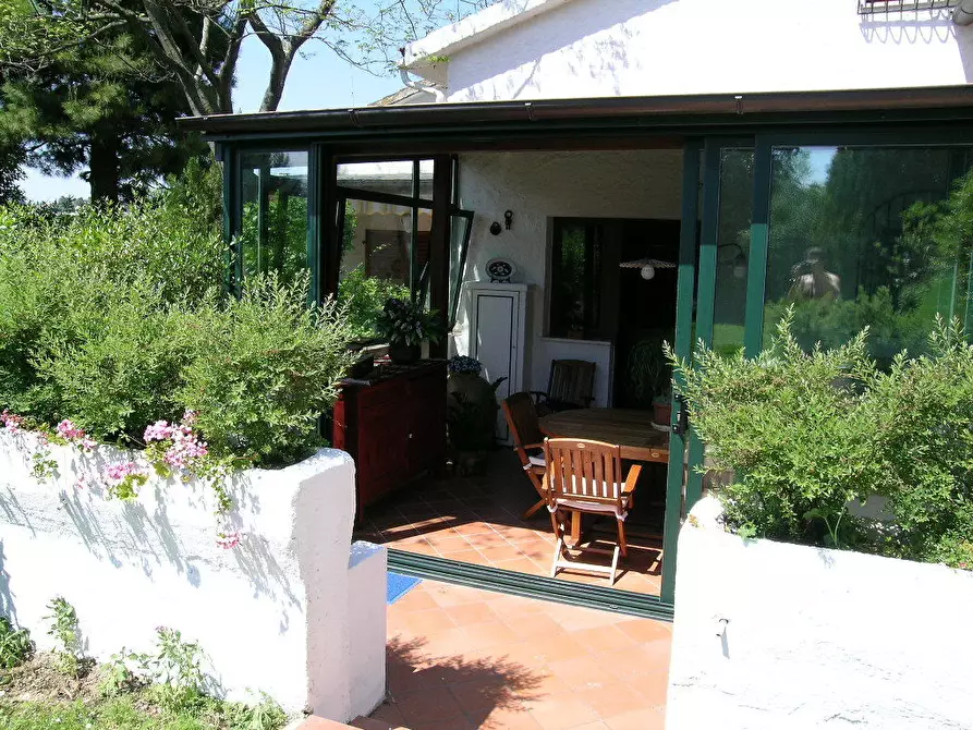 Immagine 10 di Porzione di casa in vendita  in Via delle Rose a Numana