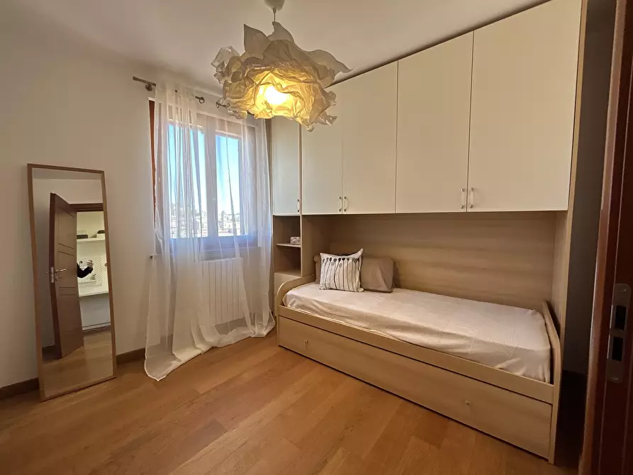 Immagine 18 di Bilocale in affitto  in Via Astagno a Ancona