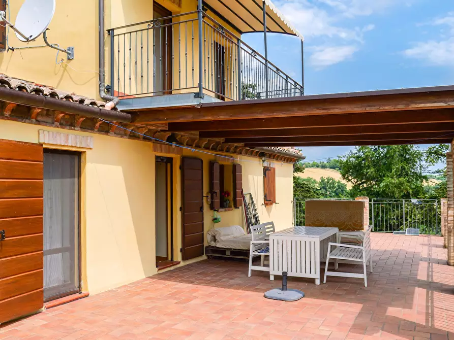 Immagine 55 di Villa in vendita  in VIA CHIARAVALLESE a Osimo