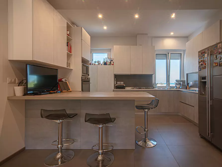 Immagine 2 di Trilocale in vendita  a Falconara Marittima