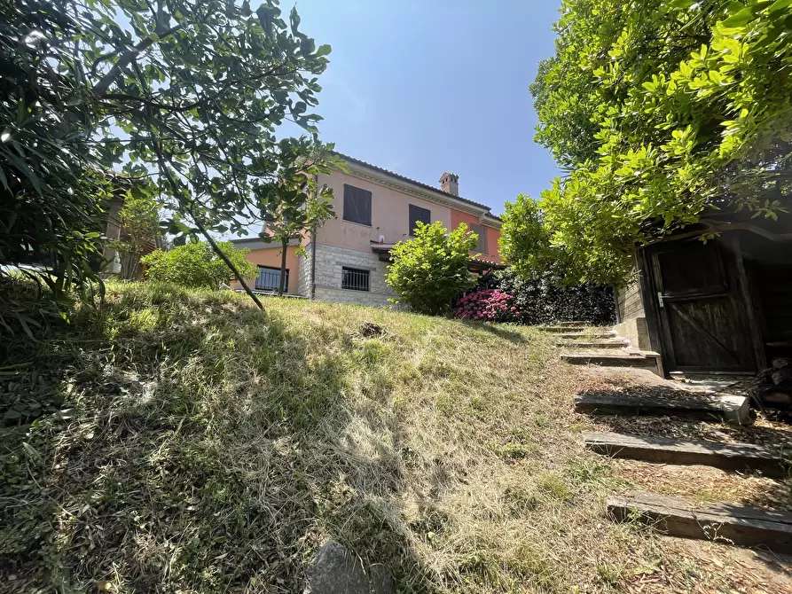 Immagine 1 di Villa in vendita  in Coppo a Sirolo