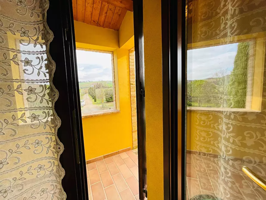 Immagine 35 di Rustico / casale in vendita  in morrovalle a Morrovalle