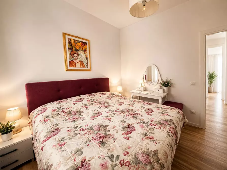 Immagine 9 di Bilocale in vendita  in Loreto a Numana