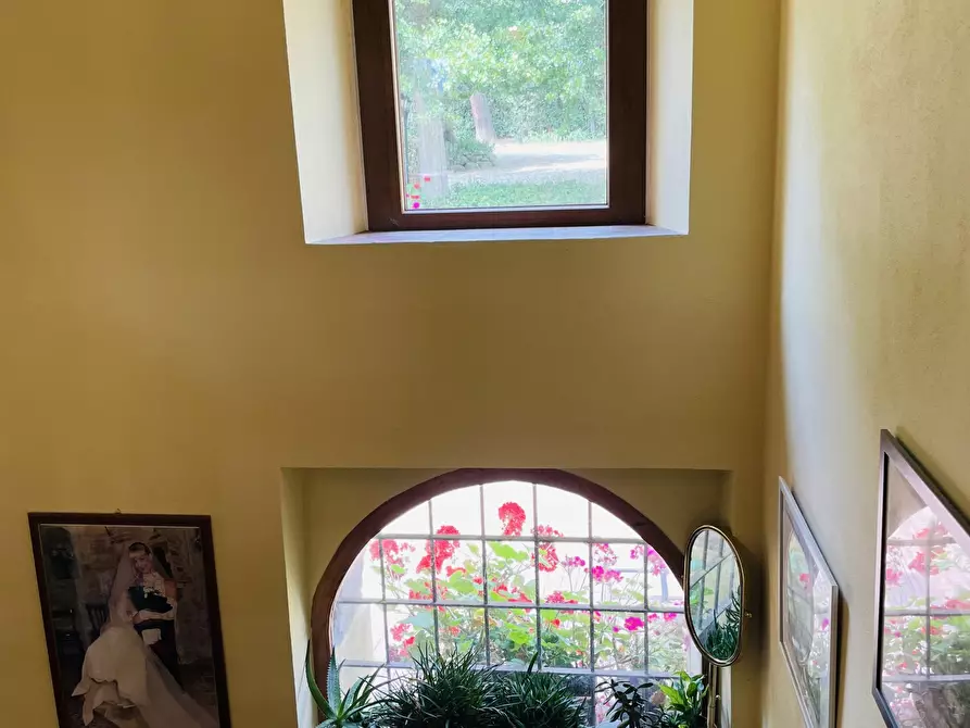 Immagine 6 di Villa in vendita  in VIA CHIARAVALLESE a Osimo