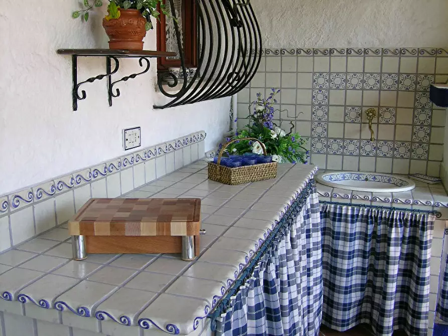 Immagine 4 di Porzione di casa in vendita  in Via delle Rose a Numana