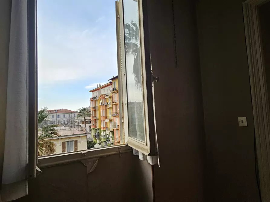 Immagine 10 di Pentalocale in vendita  in Via Garibaldi 97 a San Remo