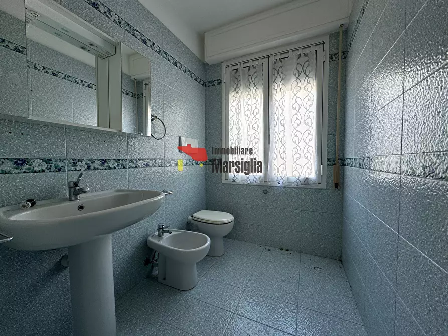 Immagine 16 di Casa bifamiliare in vendita  in VIA DE AMICIS 20 a San Remo