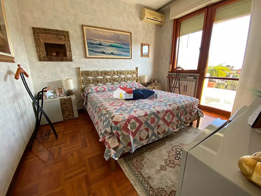 Immagine 9 di Attico in vendita  in Strada Privata Vallarino a San Remo