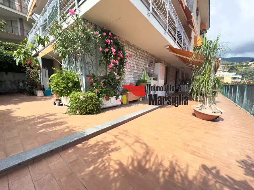 Immagine 30 di Quadrilocale in vendita  in Via Padre Semeria 430 a San Remo