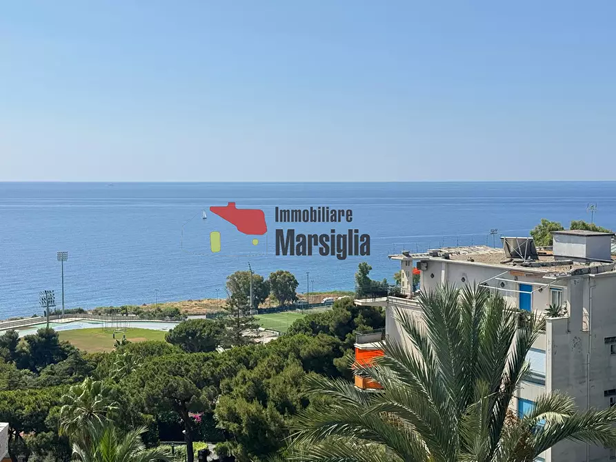 Immagine 28 di Quadrilocale in vendita  in Via Padre Semeria 282 a San Remo