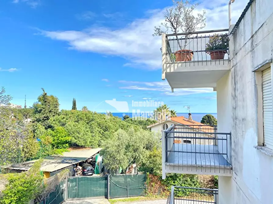 Immagine 7 di Monolocale in vendita  in Strada Solaro 121 a San Remo