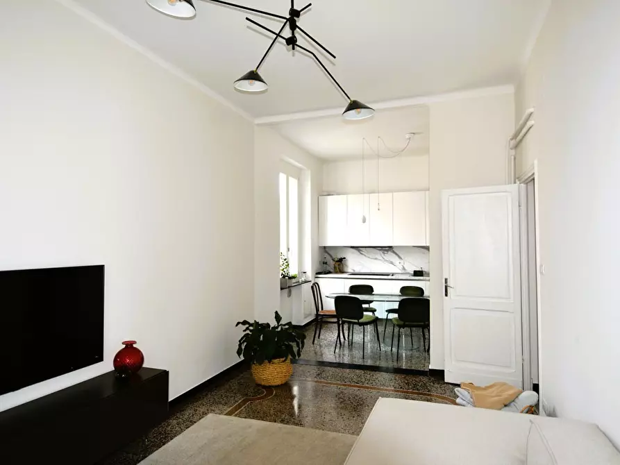 Immagine 1 di Appartamento in vendita  in via lucca a Genova