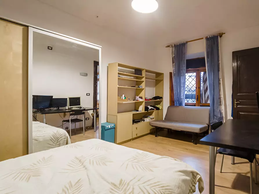 Immagine 16 di Bilocale in vendita  in Via Bertola a Torino