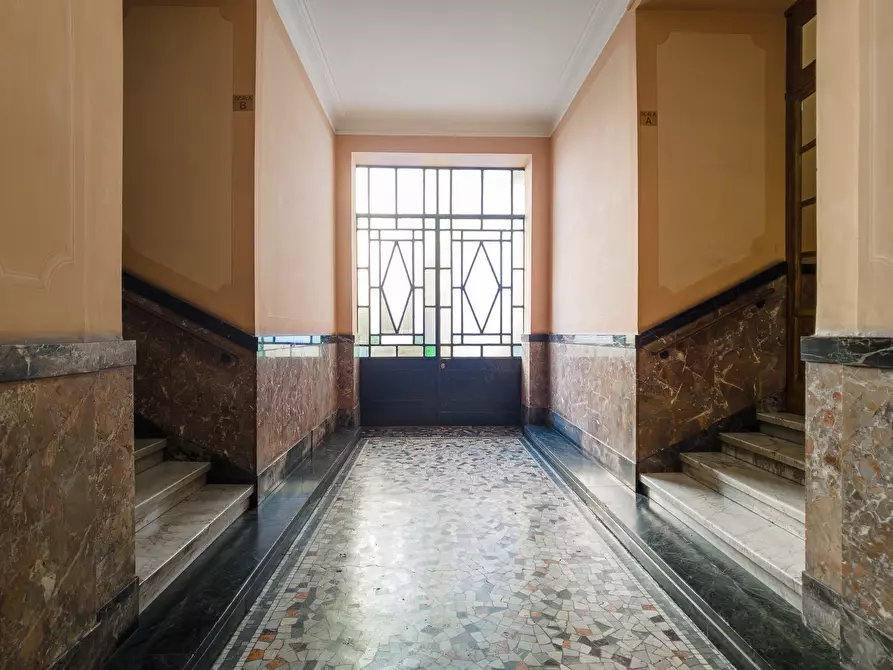 Immagine 13 di Bilocale in vendita  in Via Moretta 29 a Torino