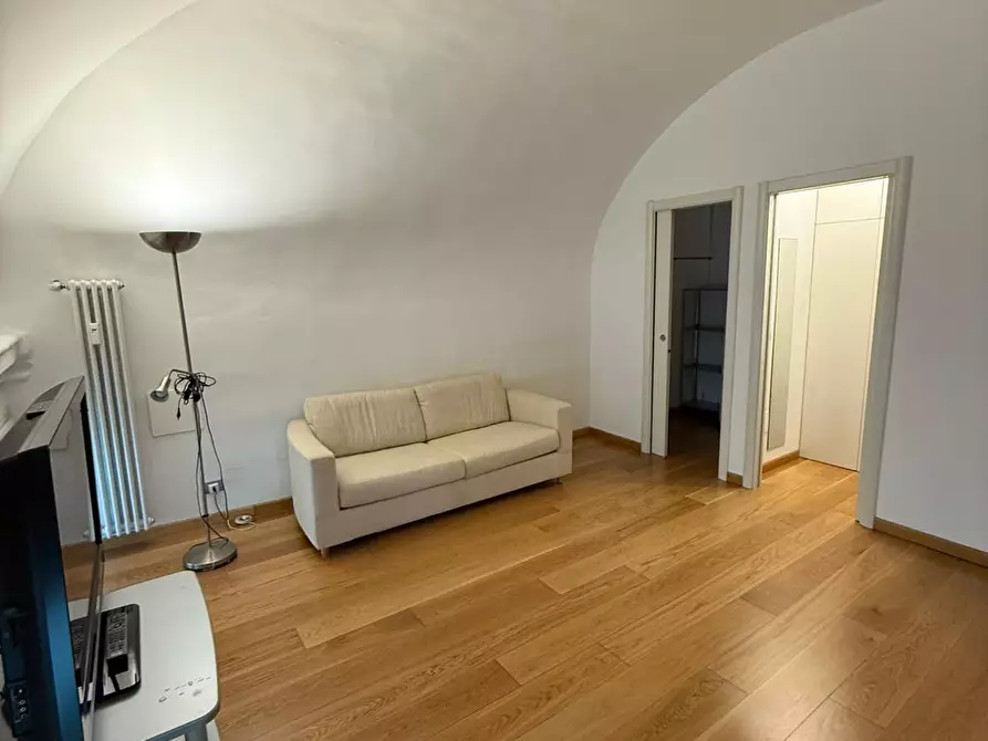 Immagine 3 di Bilocale in vendita  in Via Santa Maria a Torino