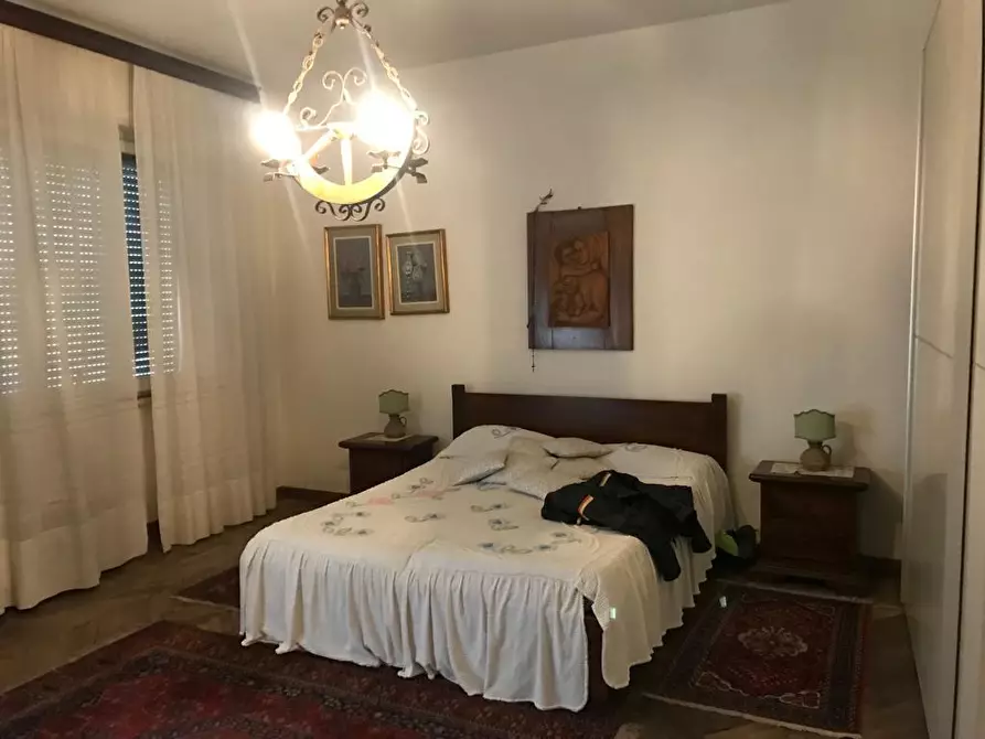 Immagine 5 di Appartamento in vendita  a Livorno