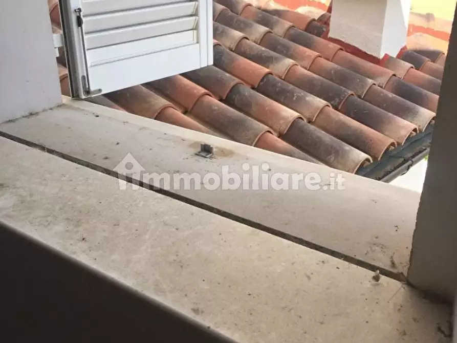 Immagine 19 di Trilocale in vendita  a Livorno