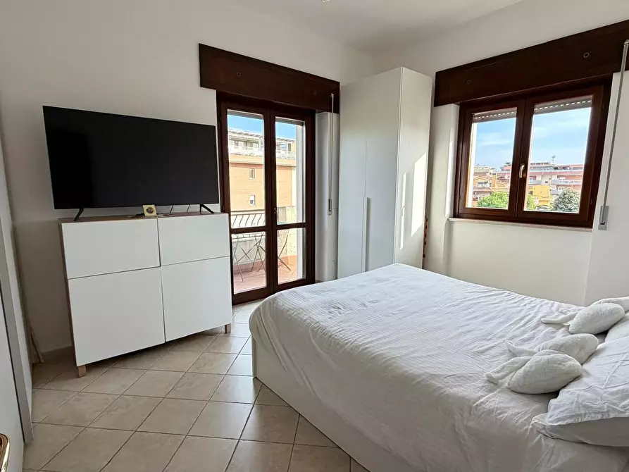 Immagine 8 di Bilocale in vendita  in Via Amatore Sciesa 82 a Marino