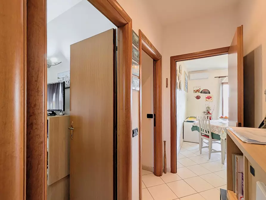 Immagine 16 di Trilocale in vendita  in Via Etna 10/d a Aprilia