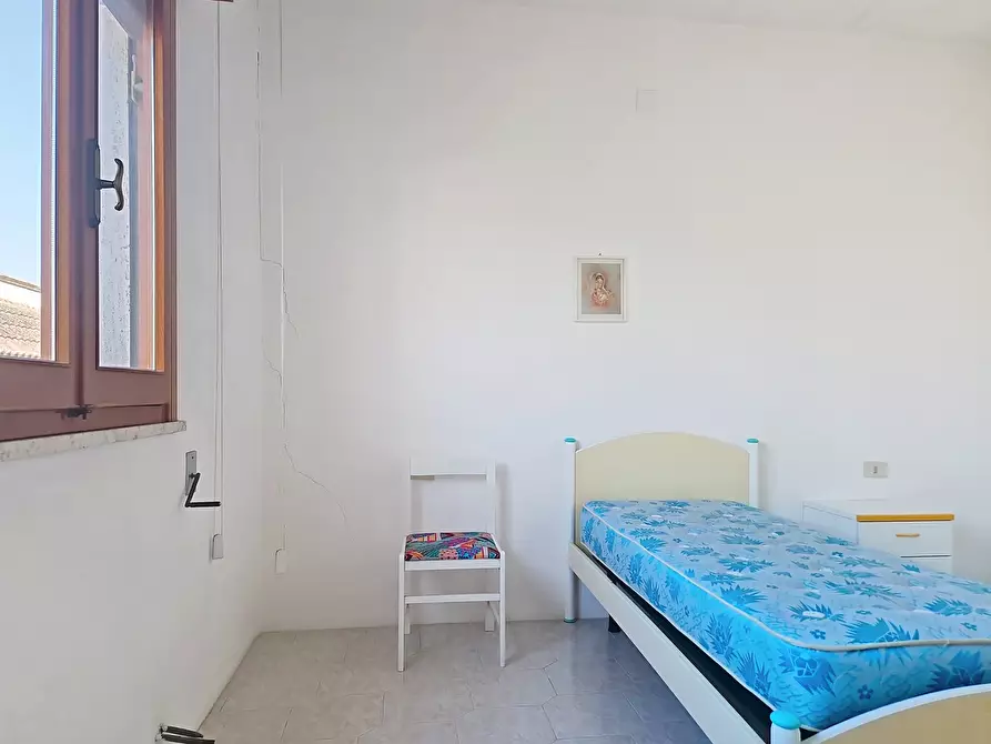 Immagine 15 di Pentalocale in vendita  in Via Fogazzaro Antonio 4 a Erchie