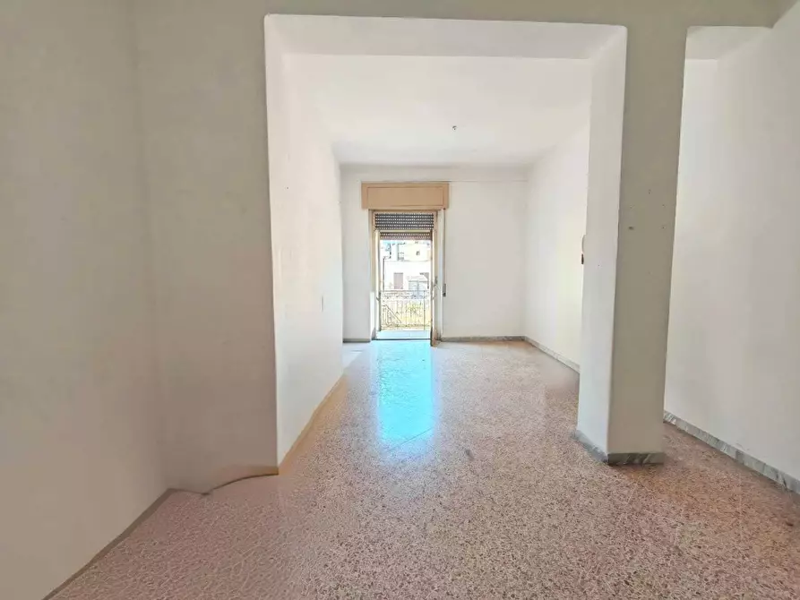 Immagine 6 di Trilocale in vendita  in Via Cristoforo Colombo 113 a Brindisi