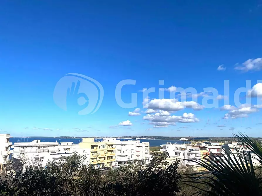 Immagine 43 di Villa in vendita  in Via Trento 17 a Gallipoli