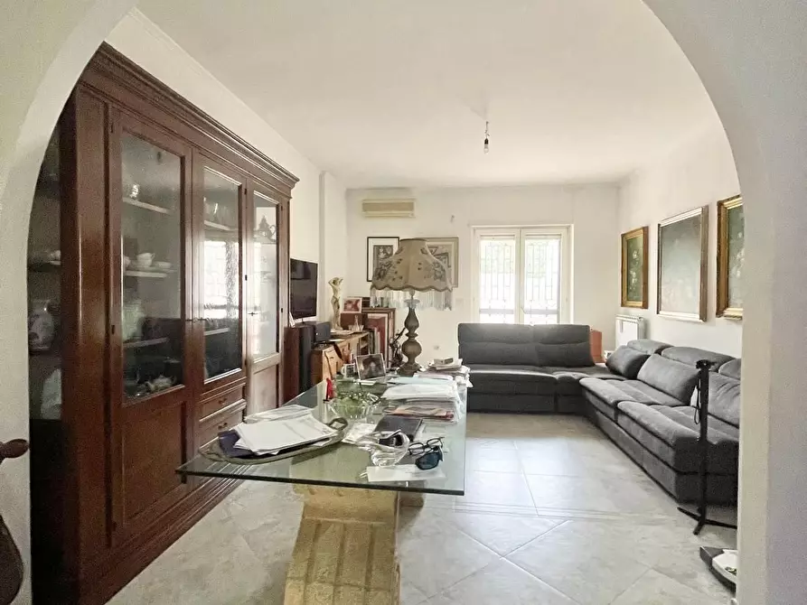 Immagine 29 di Quadrilocale in vendita  in Via Federico Zeri 3 a Lecce