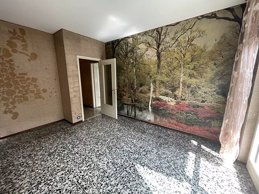 Immagine 13 di Trilocale in vendita  in Viale Alessandro Volta 53 a Novara