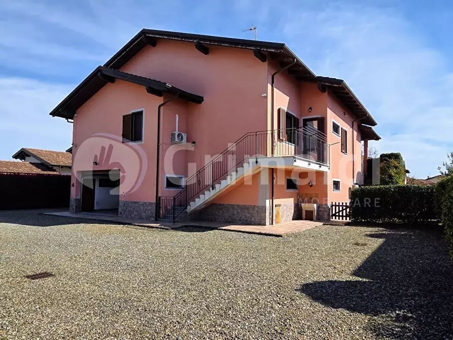 Immagine 19 di Villa in vendita  in Via Giovanni Antonio Comissetti 1 a Pezzana
