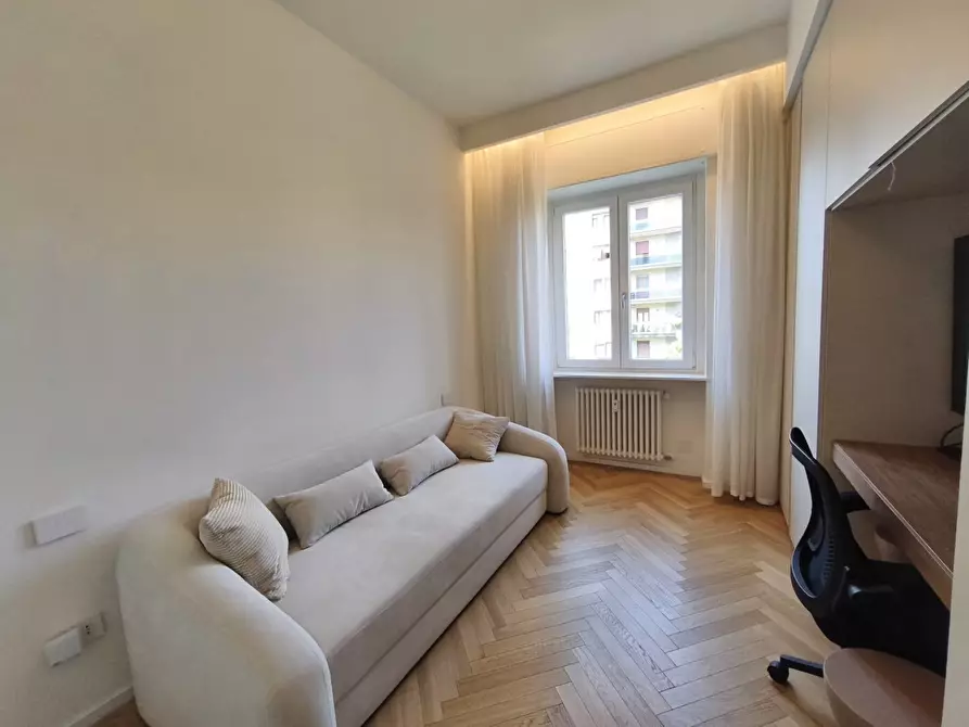 Immagine 42 di Appartamento in vendita  in Viale Misurata 23 a Milano