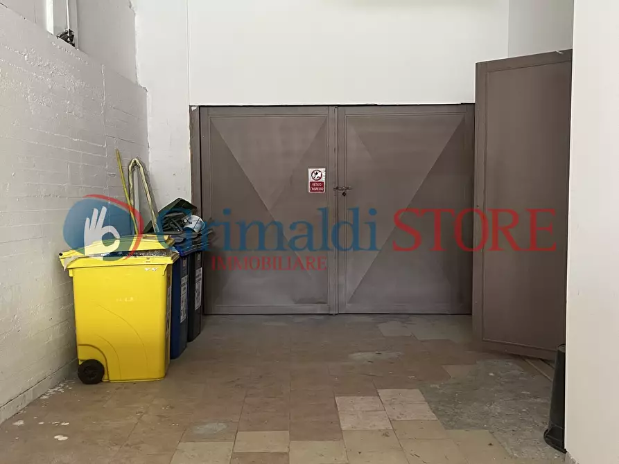 Immagine 44 di Magazzino in vendita  in Viale Giovanni Paolo II 71 a Lecce