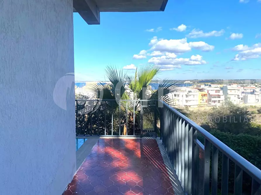 Immagine 40 di Villa in vendita  in Via Trento 17 a Gallipoli