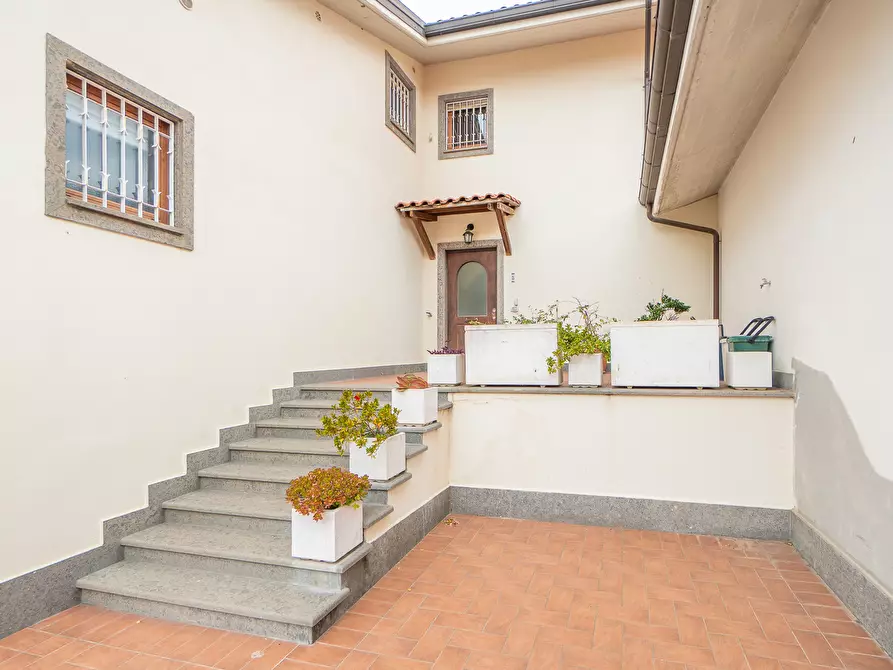 Immagine 115 di Villa in vendita  in Via Moricone a Albano Laziale