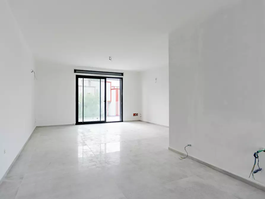 Immagine 8 di Quadrilocale in vendita  in Via Benedetto Croce 5656 a Lecce