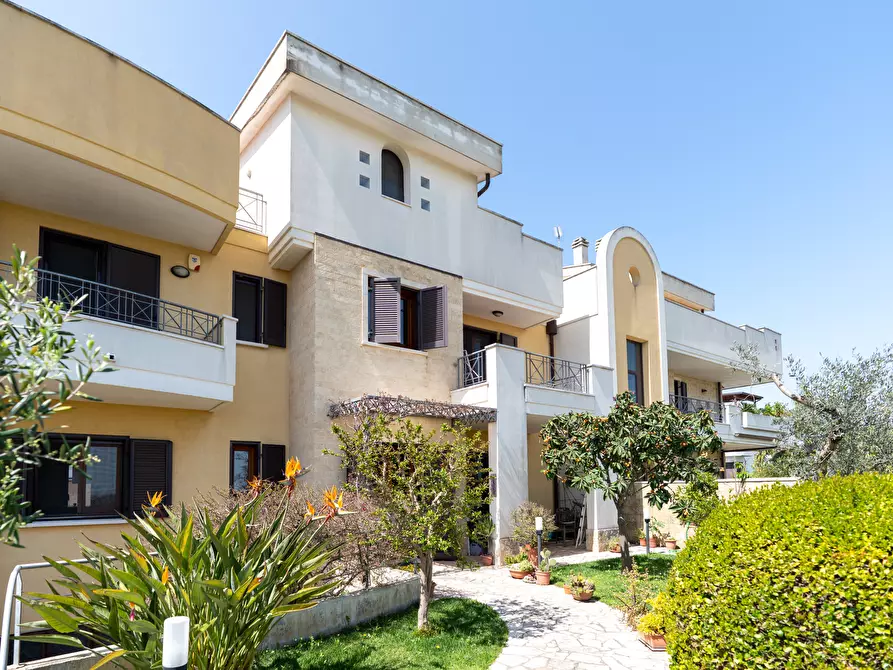 Immagine 1 di Villa in vendita  in Via Piero Della Francesca 92 a Lecce