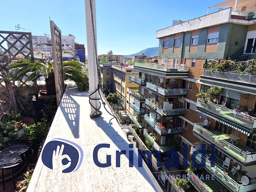 Immagine 16 di Attico in vendita  in Via Massimo Stanzione 12 a Napoli